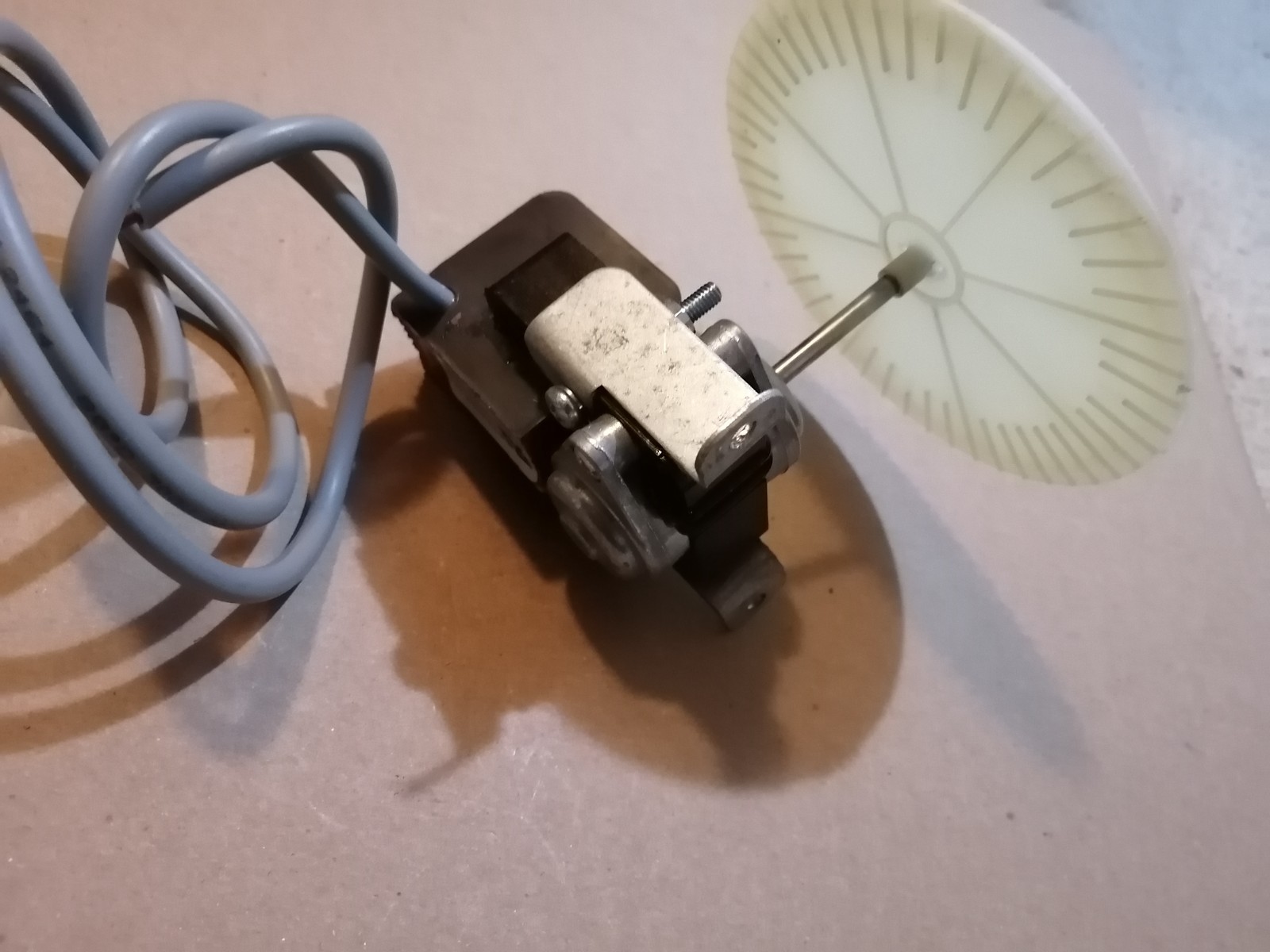 LG Portable Air Conditioner Slinger Fan Motor E169323 /LP1111WXRY1