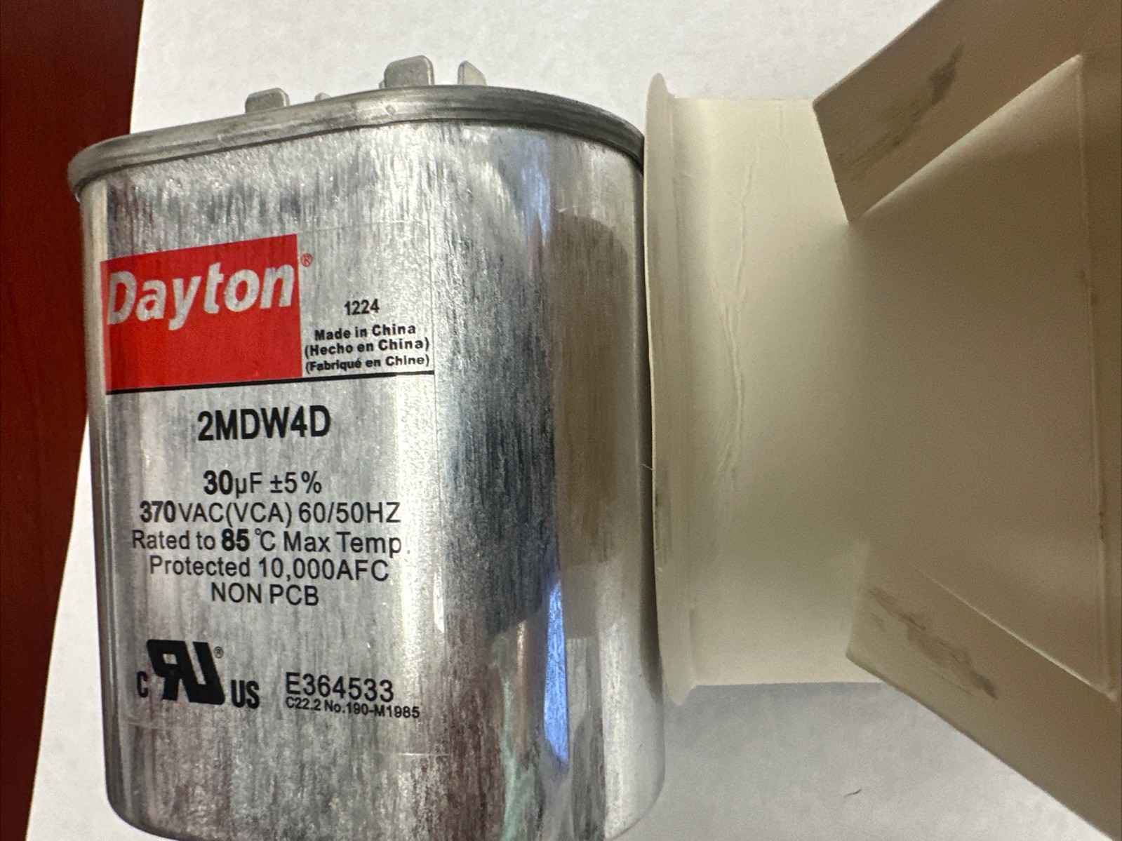 Dayton Motor Run Capacitor 30uF 370V 2MDW4D HVAC Oval Non PCB