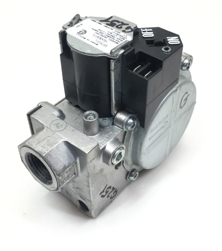 White Rodgers EF32CW151 Bryant Carrier Gas Valve 36J52-580 in/out 1/2″ used G251