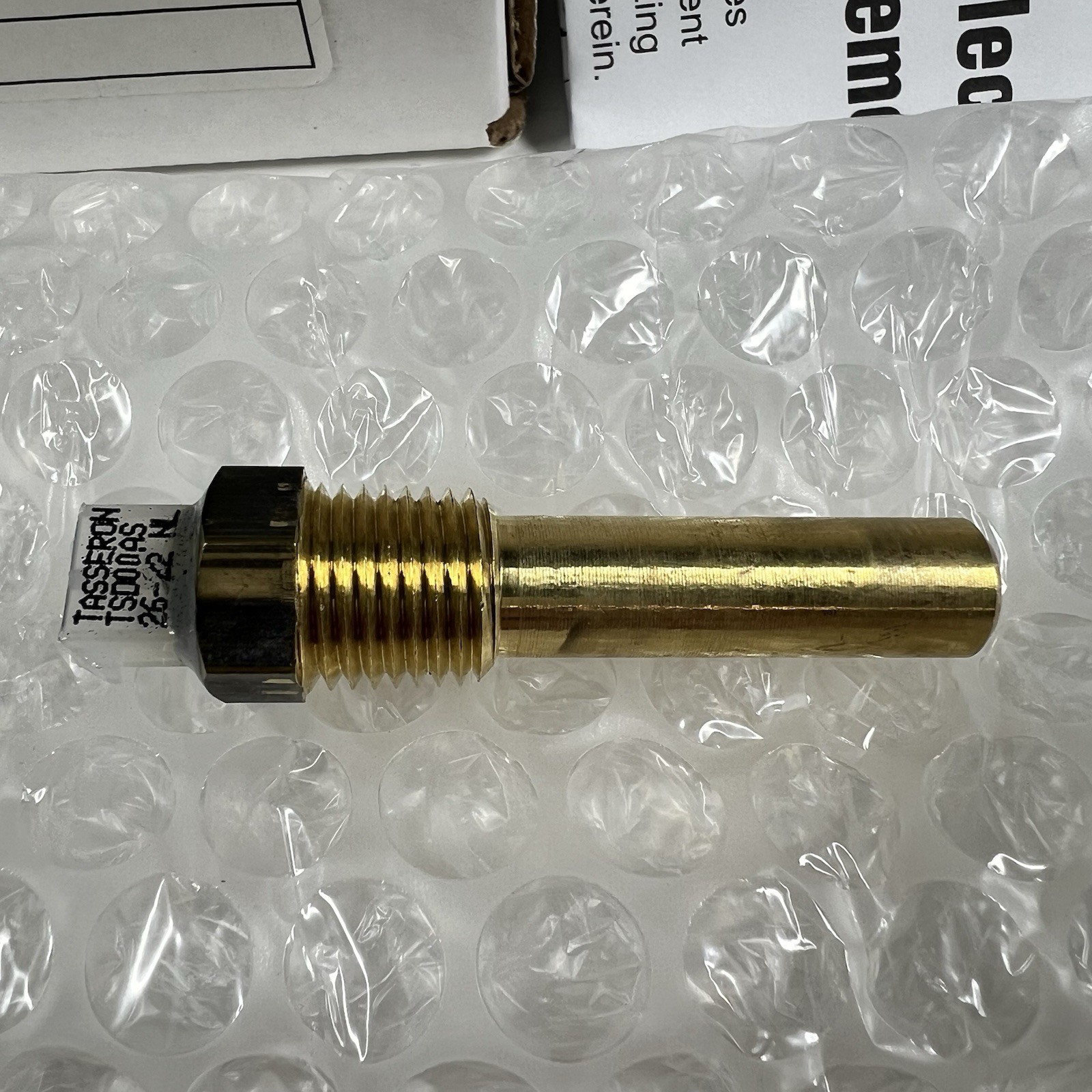 Tasseron 26-22 NL Inlet Water Temperature Sensor 1/4 NPT LAARS RE2320600 TSD00AS