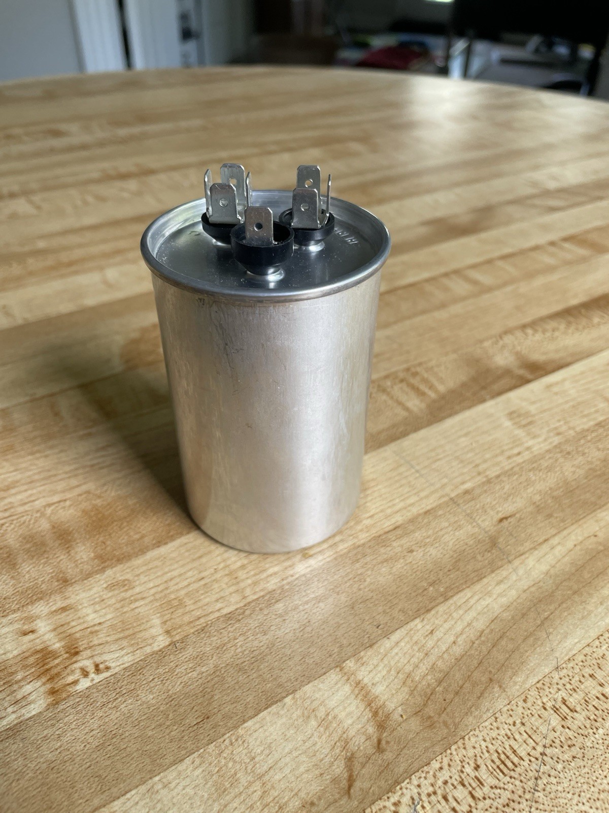 AC Capacitator – Titan Pro Motor Run Capacitator TRCFD405 Replacement – New