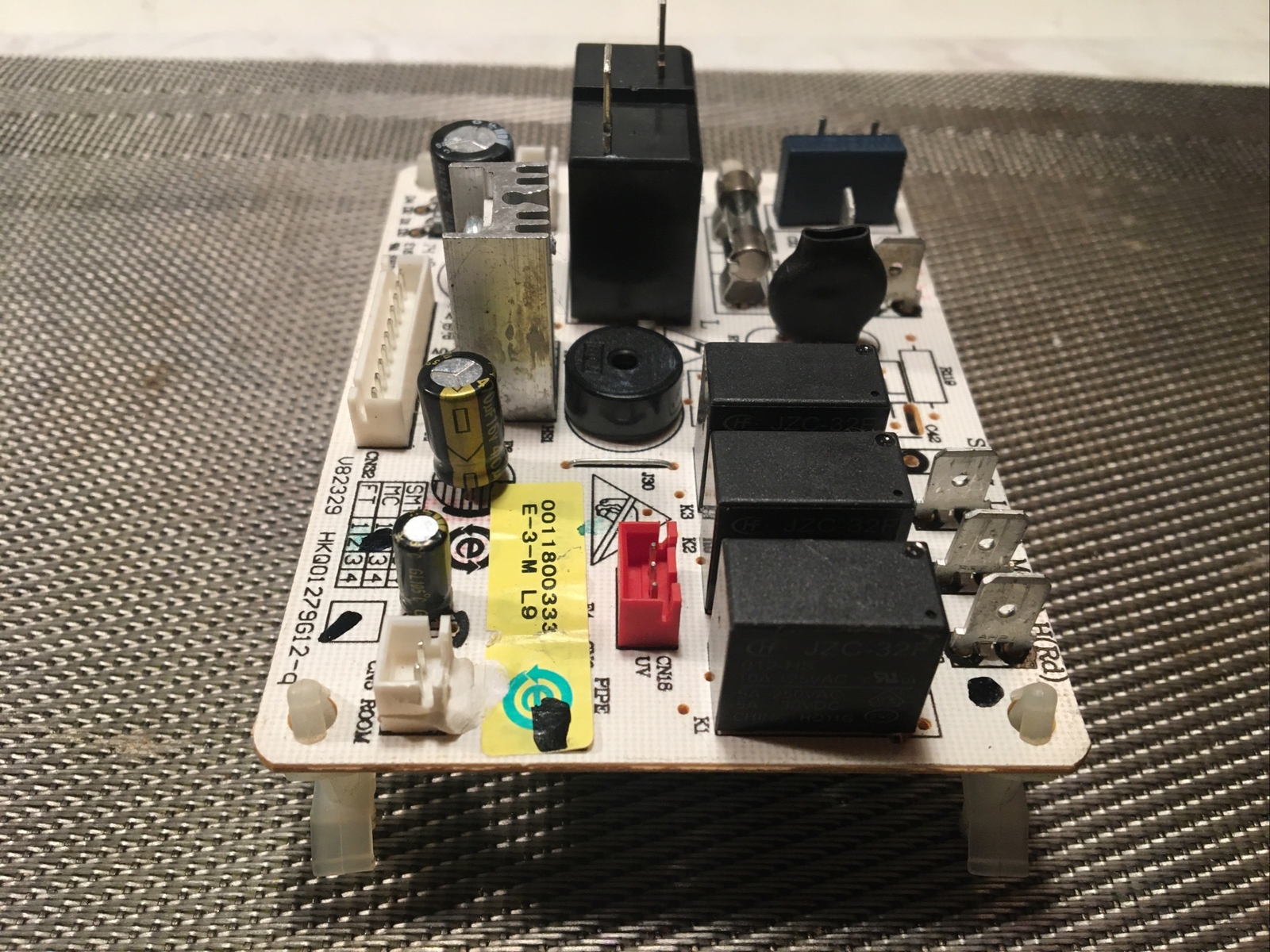 Haier ac model: ESA406N Power Supply Board ( E -3-M L9 )