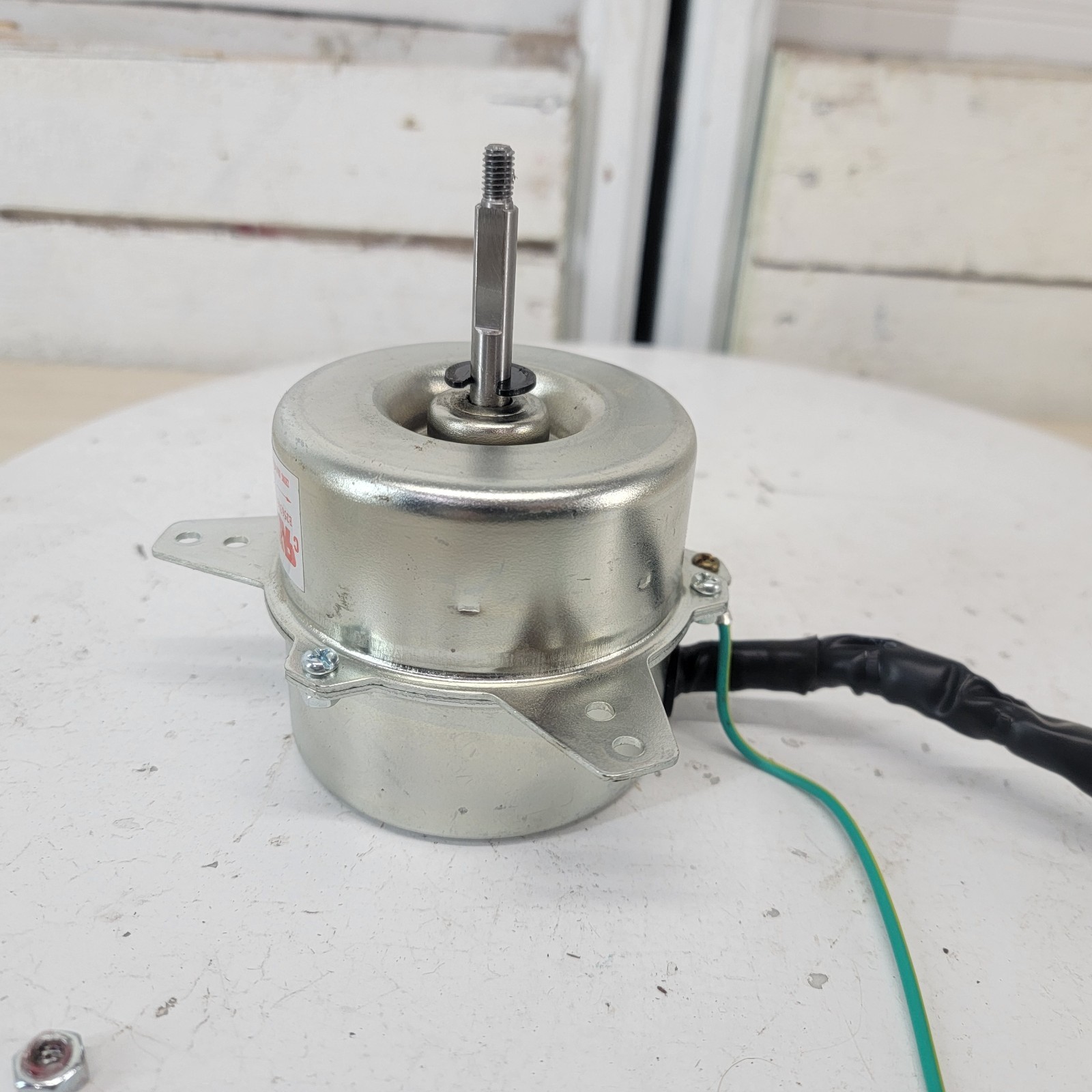 Dehumidifier Fan Motor YY025-824PL01-001 115V 25W w/ Blower Wheel & Harness Test