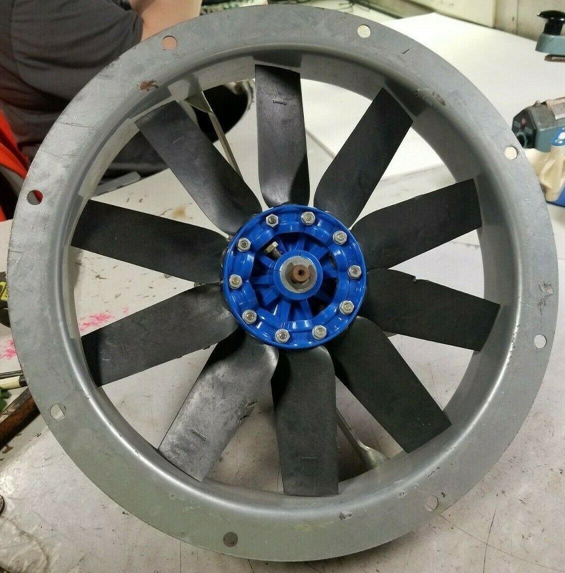 NEW WOODS AC FAN MOTOR 220 VAC 1 PHASE 3300 RPM D71B FRAME 640 WATT 12″ DIA