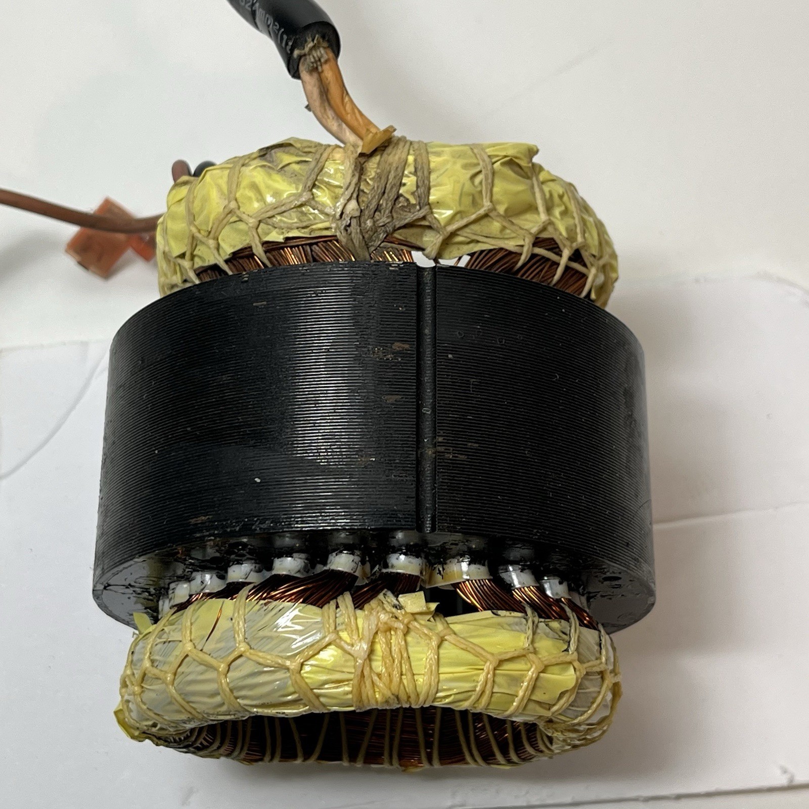 Beckett Y5L271C81 Motor 1/7HP 115V – Tested Stator / For Parts Or Repair