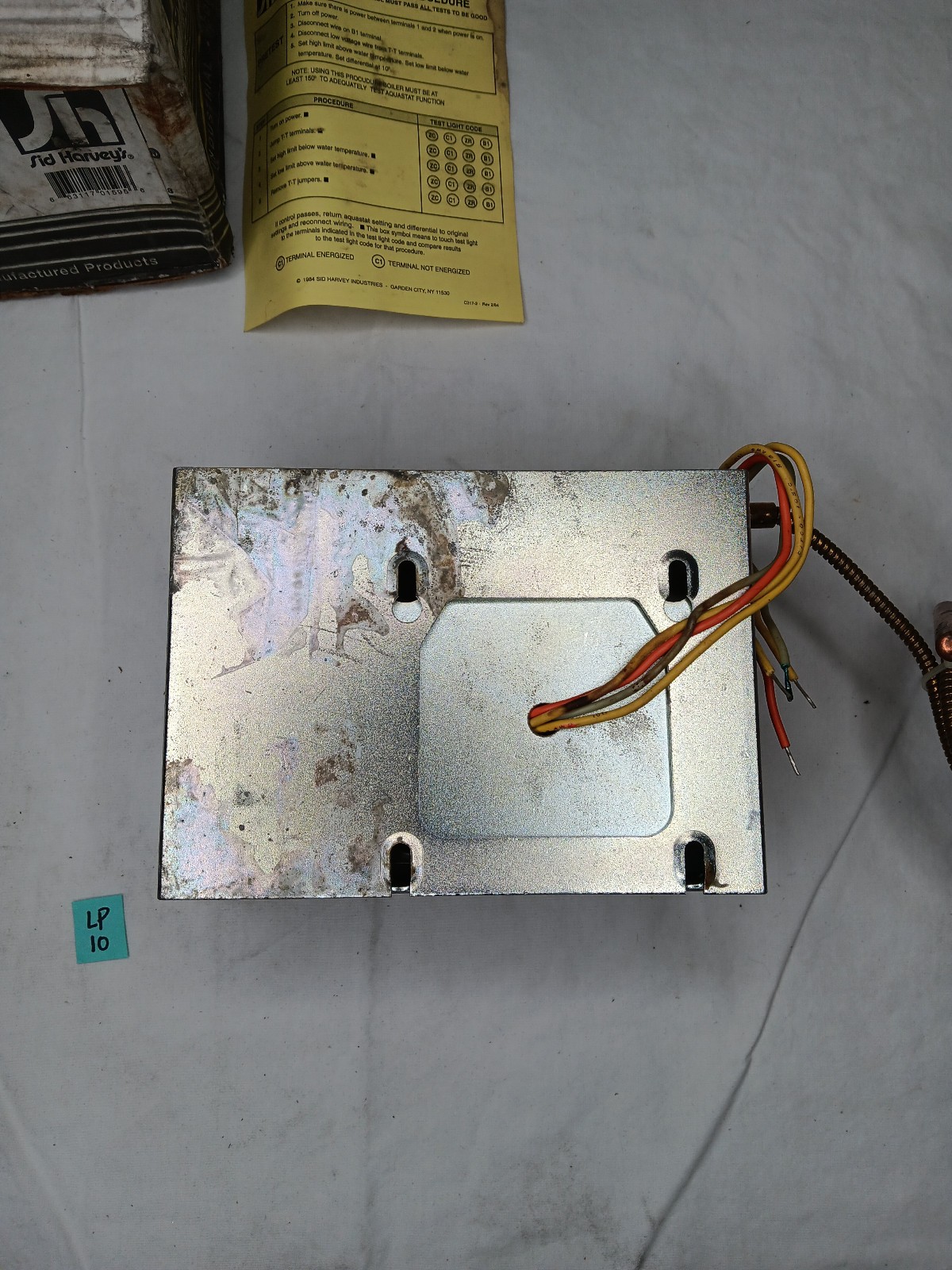 SID HARVEYS R80-40R HONEYWELL R8182H COBINATION CONTROL *Read Description*