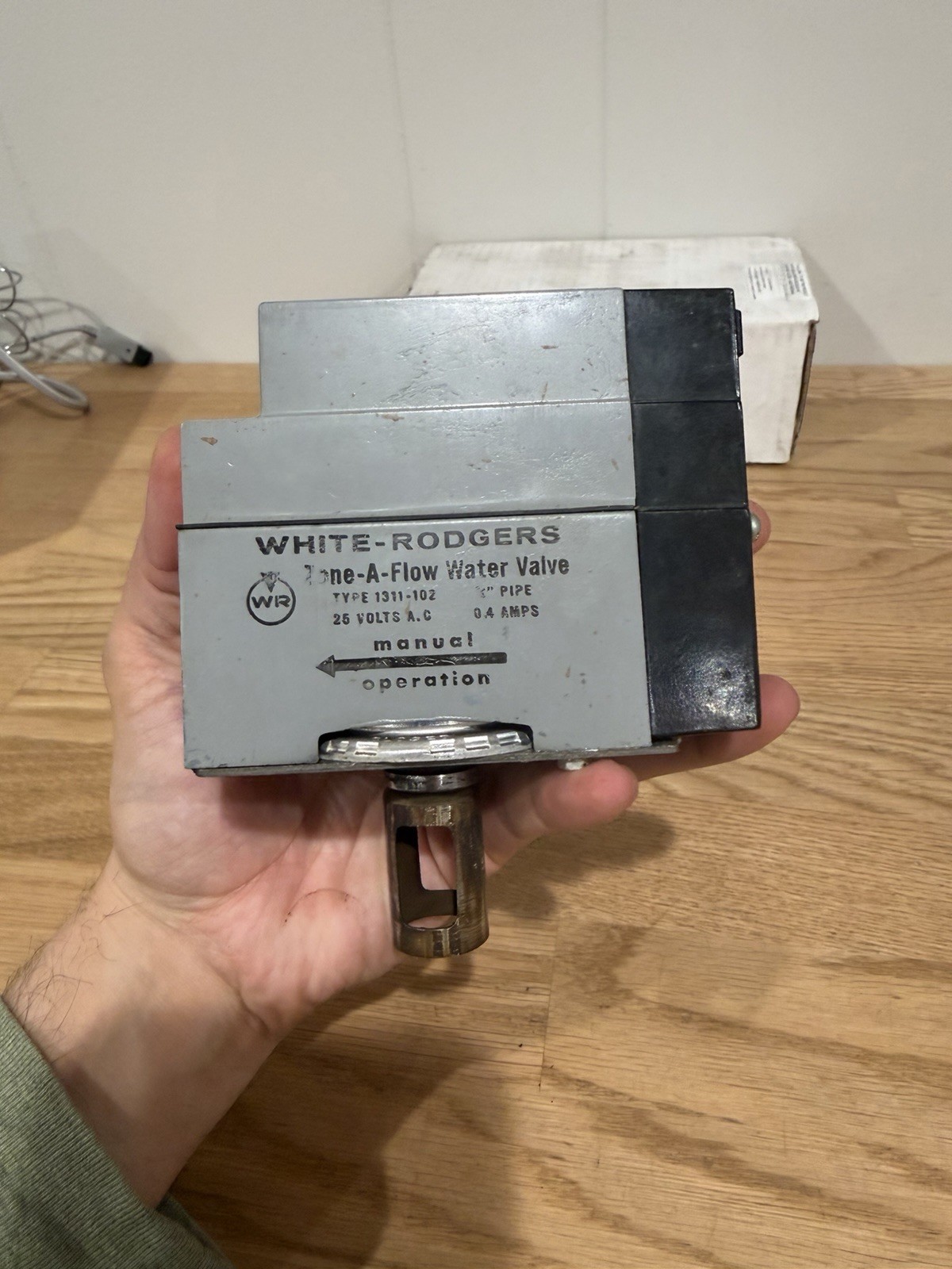 White-Rodgers 1311-102 Hydronic Zone Valve Brass Metal Model 1311-102 3 Wire