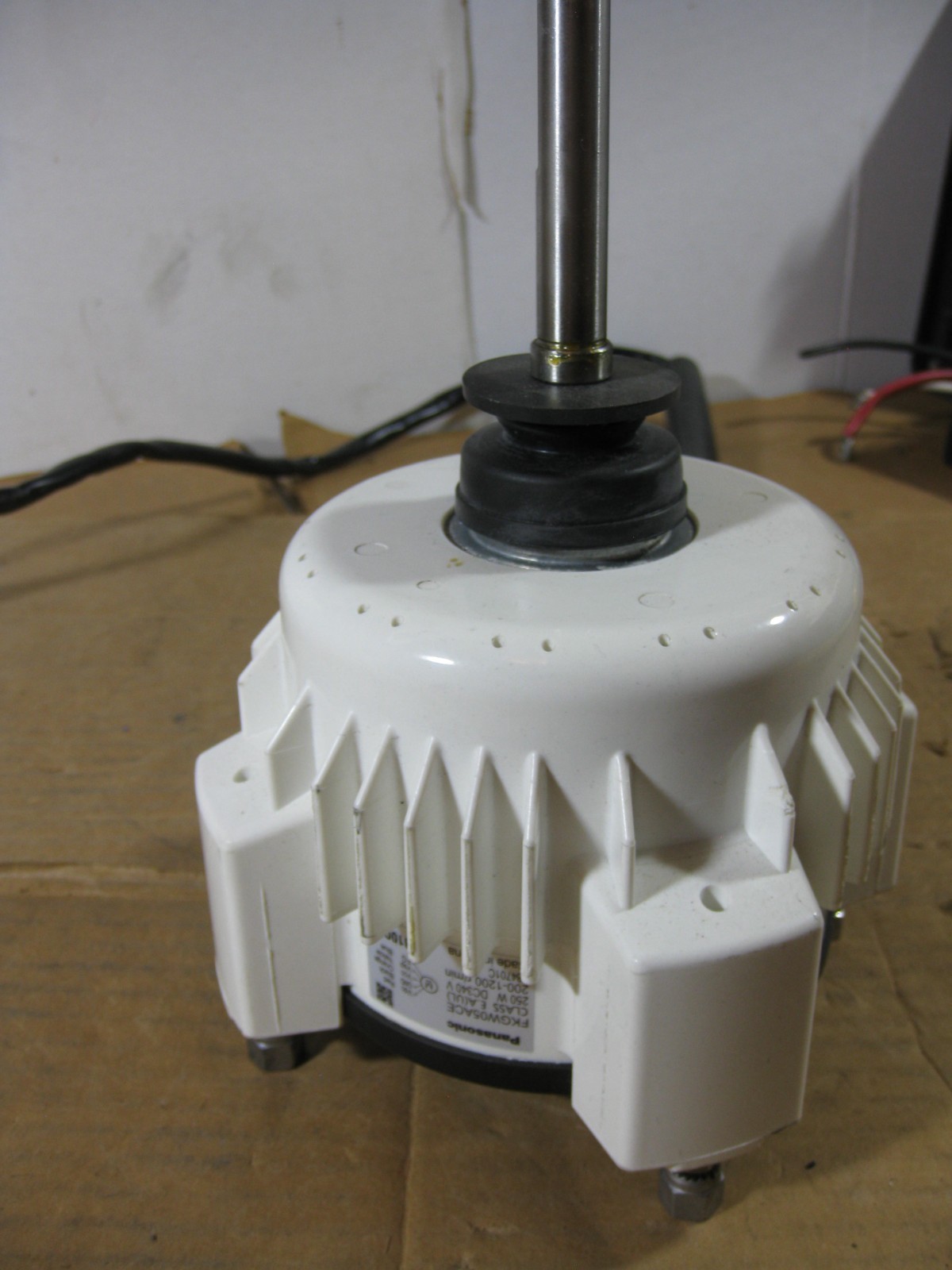 Panasonic HA42CZ236 Fan Motor FKGW05ACE 250W DC340V 200-1200 RPM