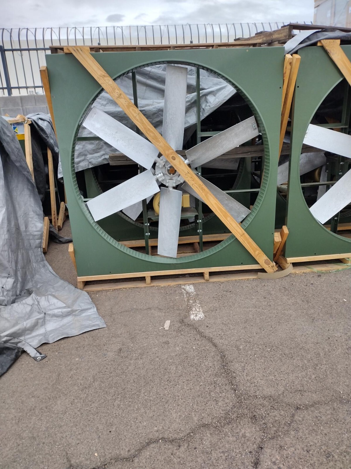 PANEL AXIAL EXHAUST FAN ASSEMBLY-Belt Drive-60″ – 230/460V – 10 HP – 60,000 CFM