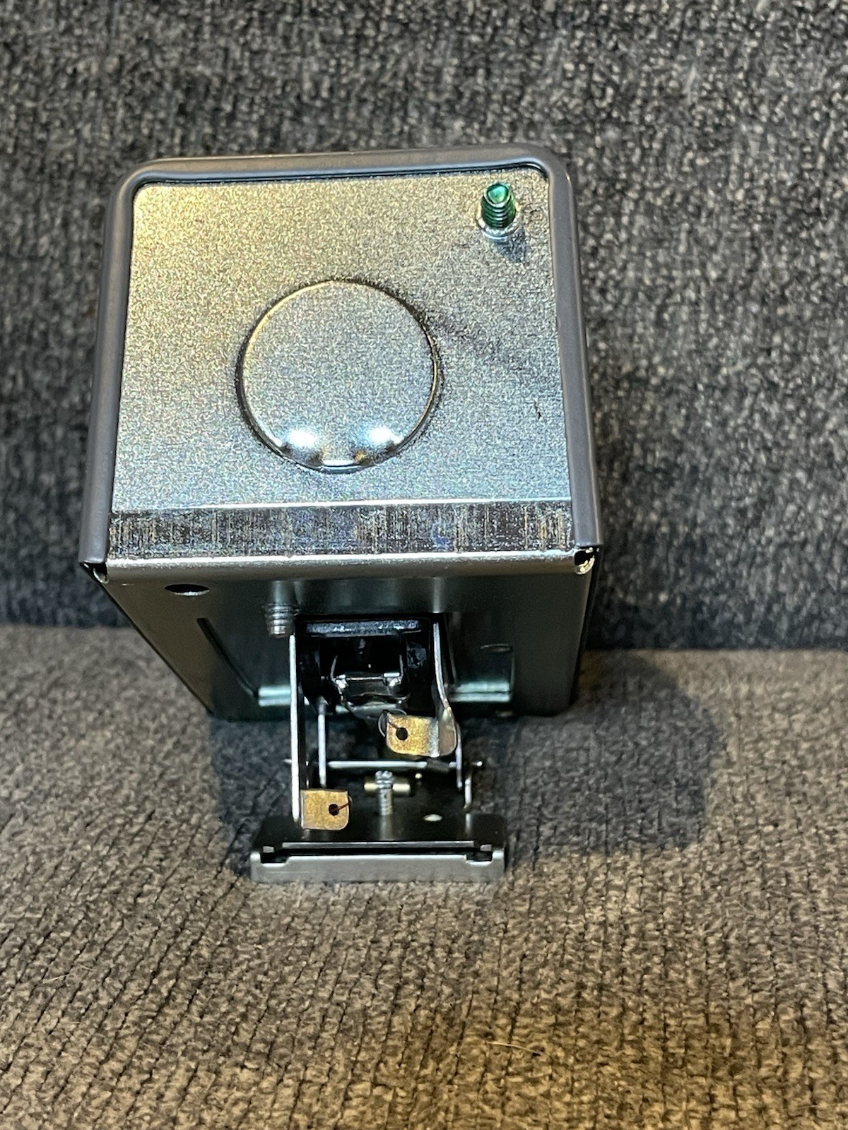 Resideo/Honeywell S688A1007 Sail Switch With 5in Wide Sail