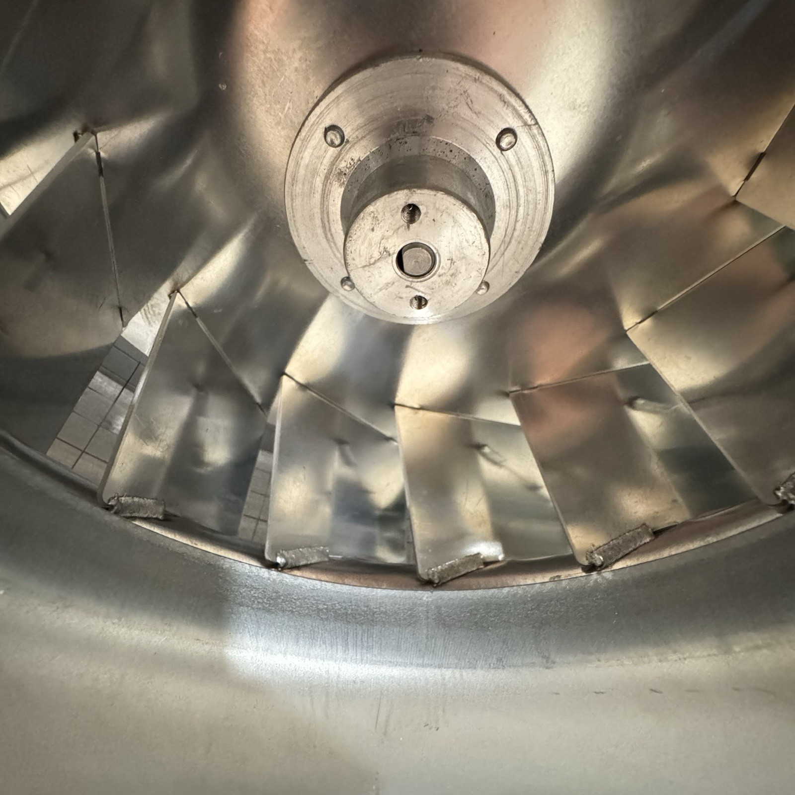 Direct Drive Centrifugal Downblast Roof Mounted Exhaust Fan 19″ Base Industrial
