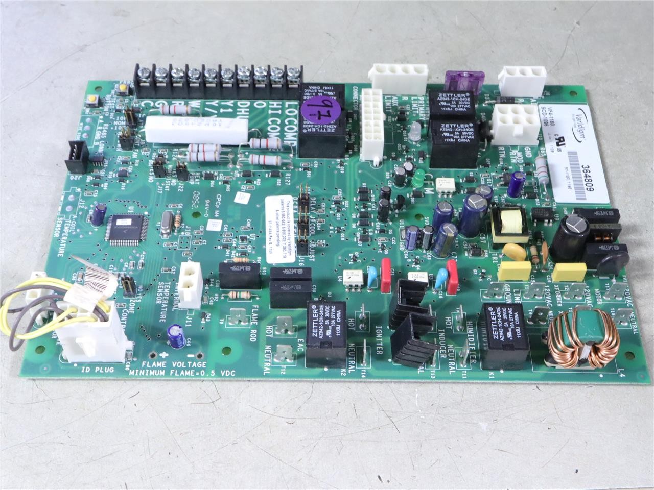 York Luxaire VARIDIGM 364809 Control Circuit Board SCD-1096 VF4-1180