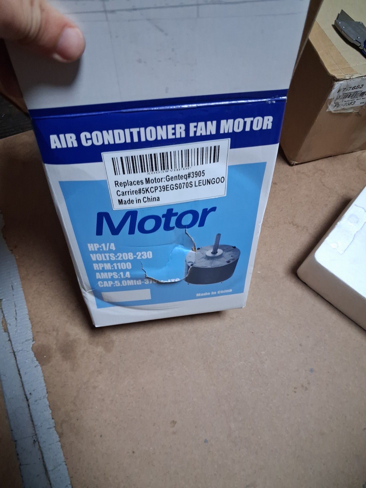 Uimoso Condenser Fan Motor 1/4HP 1100RPM 208-230V 5KCP39EGS070S 5KCP39EGY823S