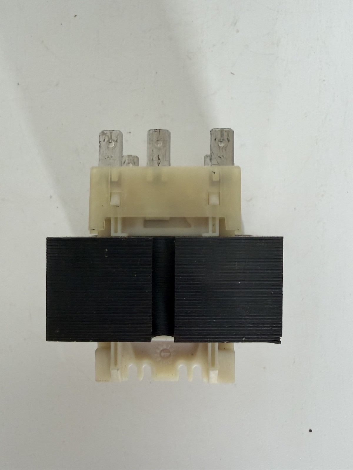 Carrier OEM Transformer / HT01CN241 NEW