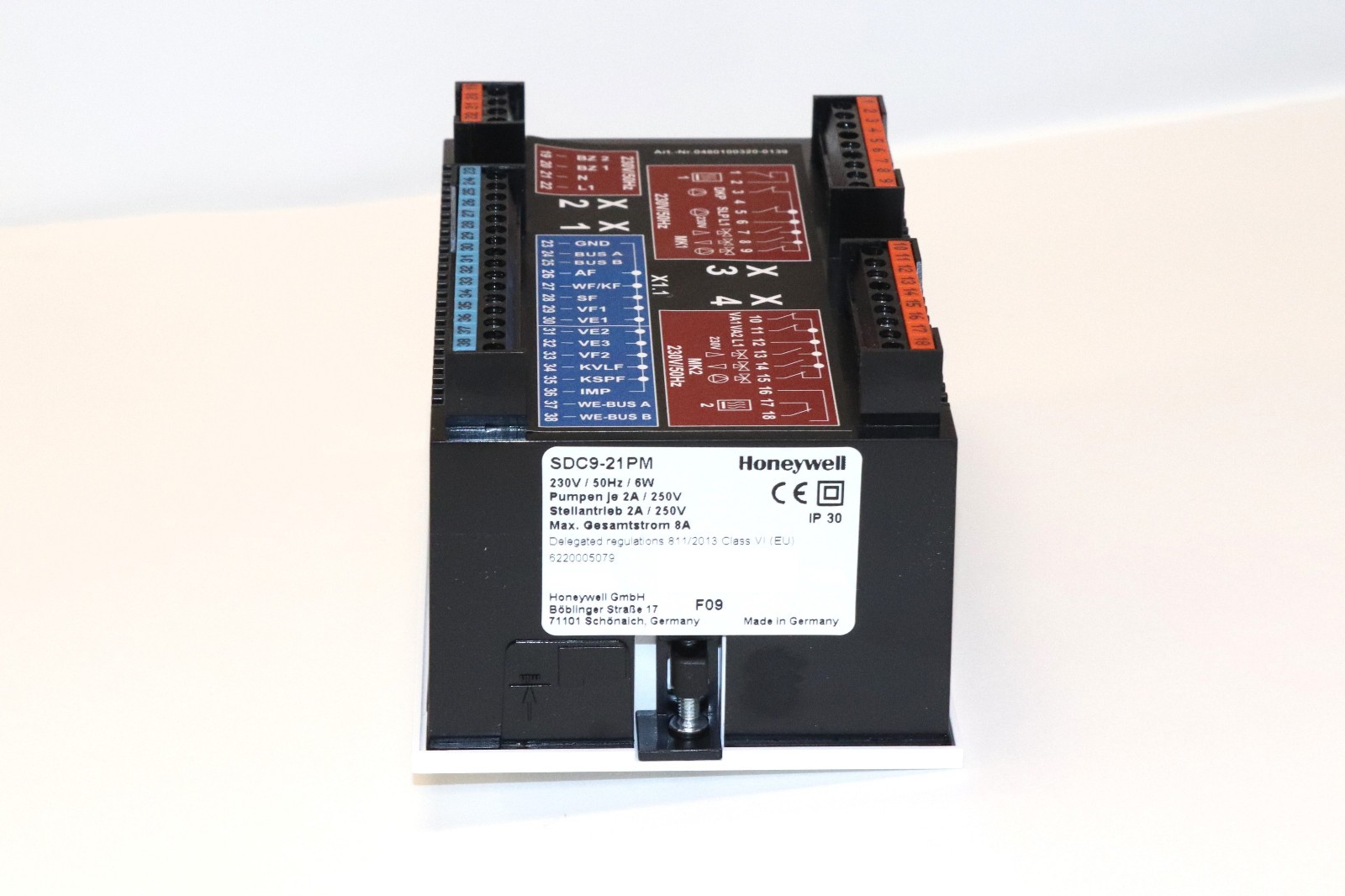Honeywell SDC9-21PM Heating Controller