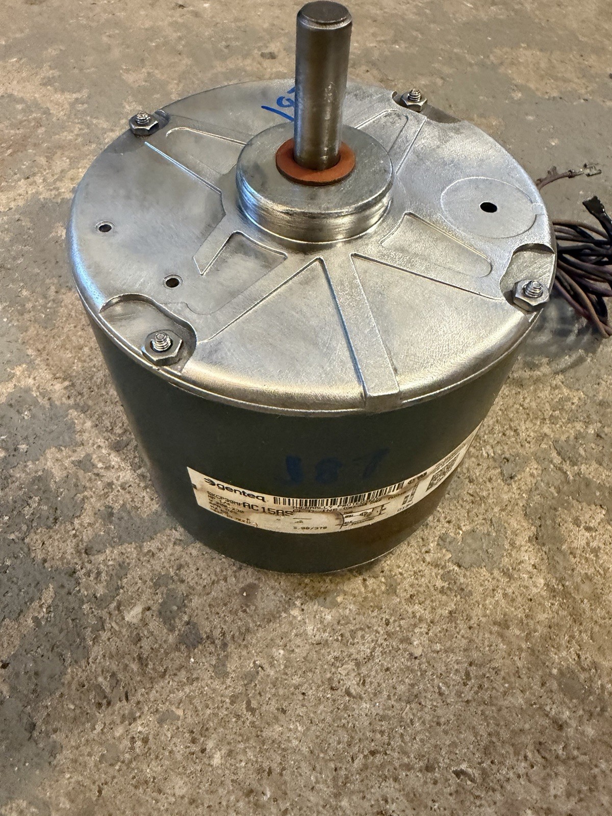 Trane D154846P01 OEM 5KCP39MFAC15AS fan Motor 1/4hp LOW USE. Same day Shipping