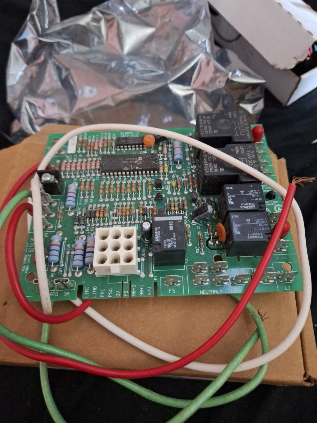 Goodman Janitrol OEM Heat Pump Defrost Control Circuit Board B12260-08