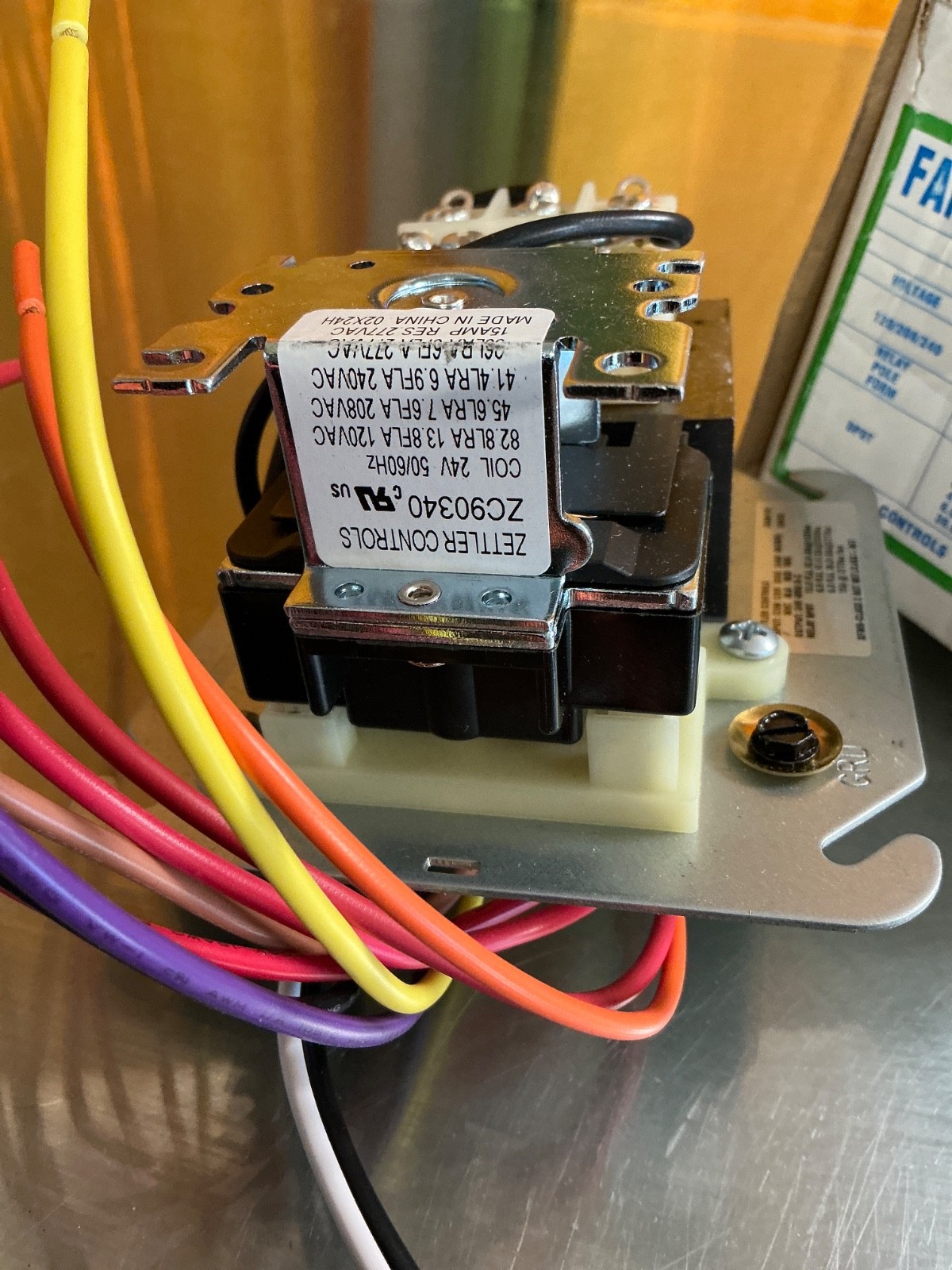 ZC90119 ZETTLER CONTROL MARS 24010 FAN CENTER RELAY and TRANSFORMER —— NEW+