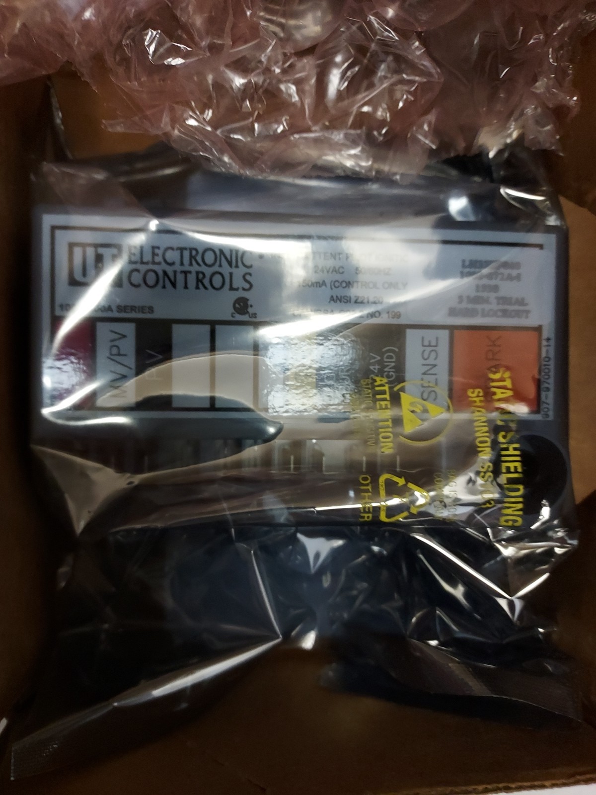 CARRIER LH33EP040 FURNACE CONTROL IGNITION MODULE BOARD UNITED TECH
