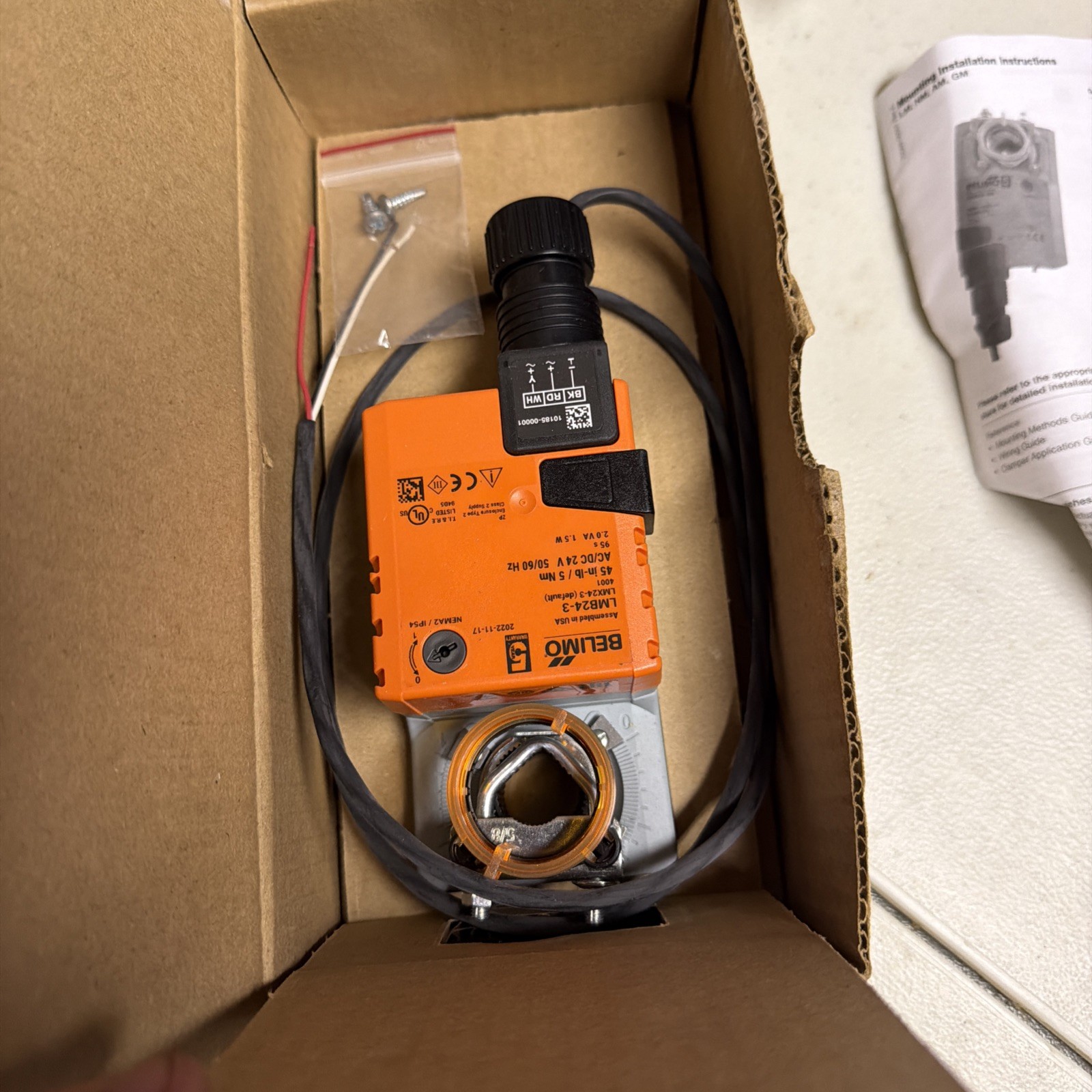Belimo LMB24-3-T HVAC Damper Control Actuator, 24vac/Dc, 1 .5W, 2.0VA, NEMA 1.