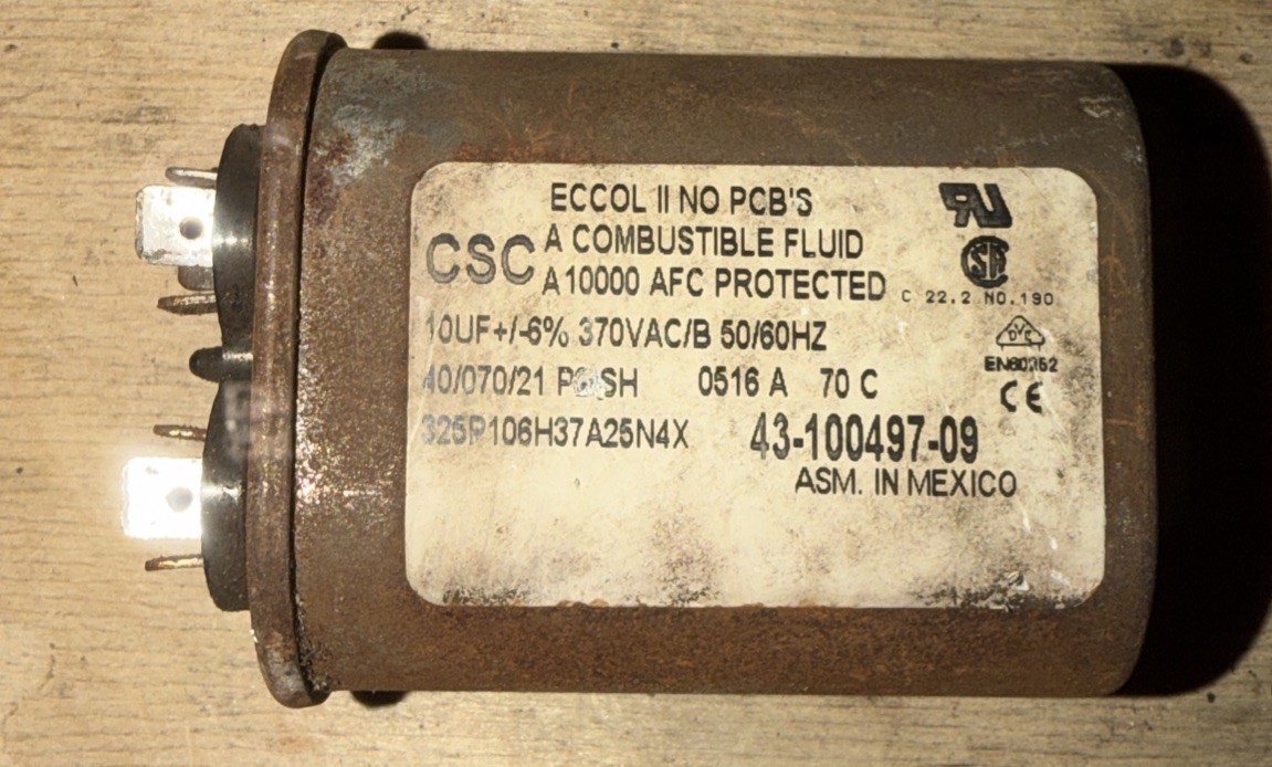 Rheem 43-100497-09 Capacitor 325P106H37A25N4X 10 UF 370 VAC USED **TESTED**