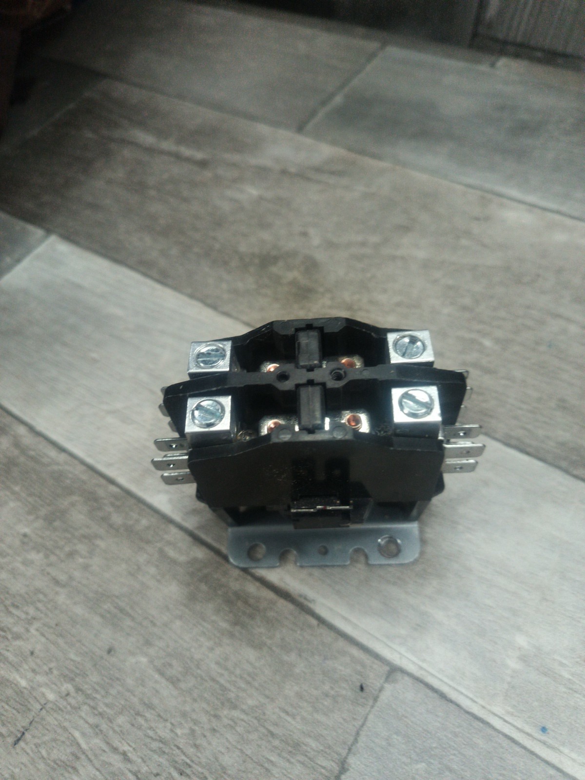 DEFINITE PURPOSE CONTACTOR 40A 2P 120V COIL tradesmen grade 2 Pole
