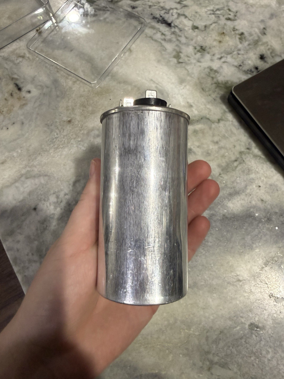Capcom Dual Run HVAC Capacitor 35/5 uF 370VAC 97F9834 C3355R 50/60Hz