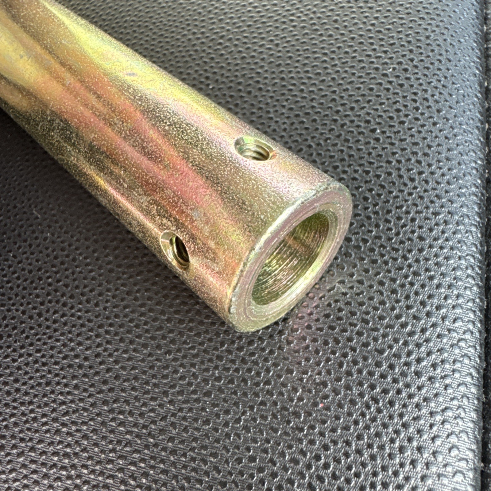 Belimo ZG-NMSA-1, 4 inch Shaft Extension for 1/2″ Diameter Shafts