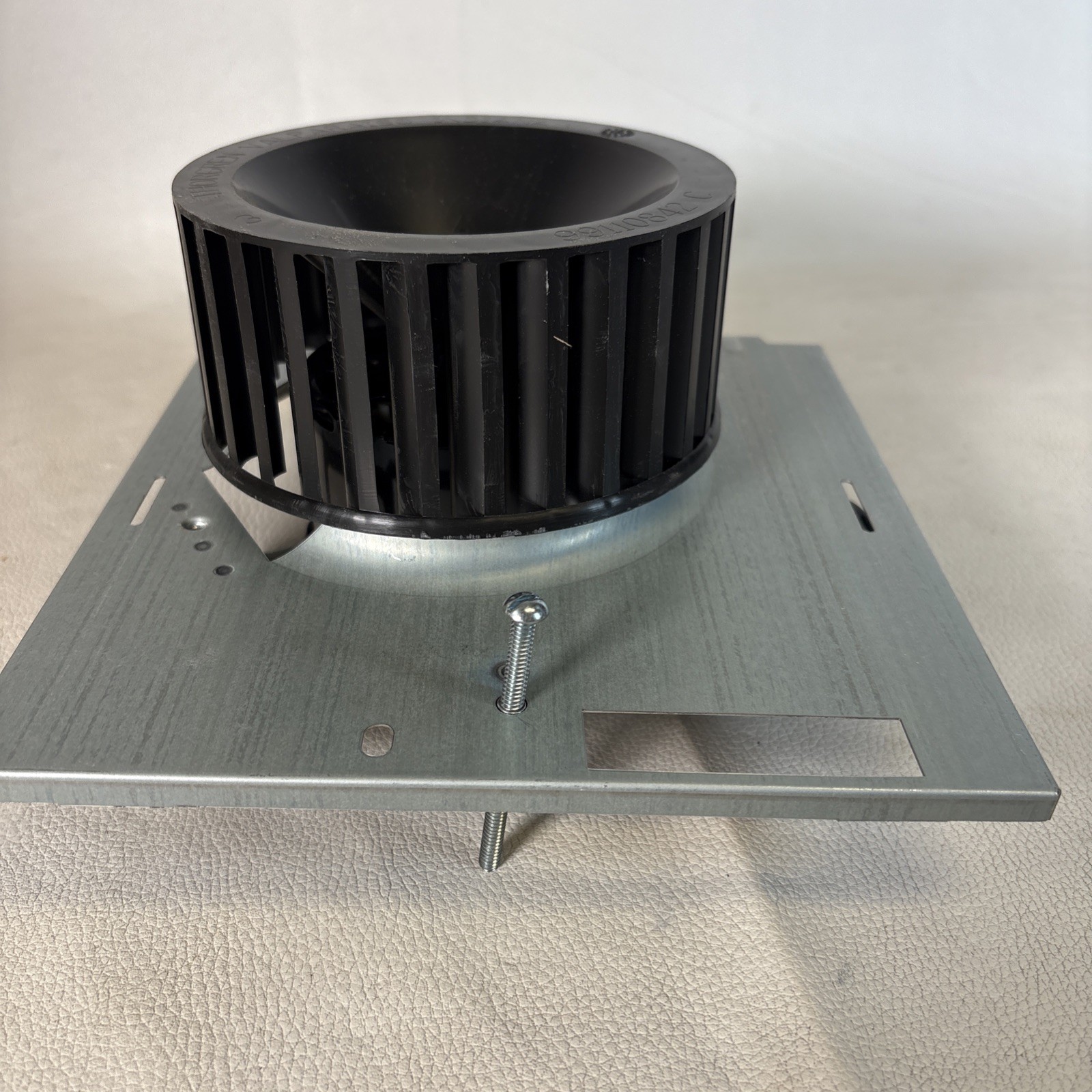 THORGREN VALPARASIO 99110842 C Fan Assembly -As Is
