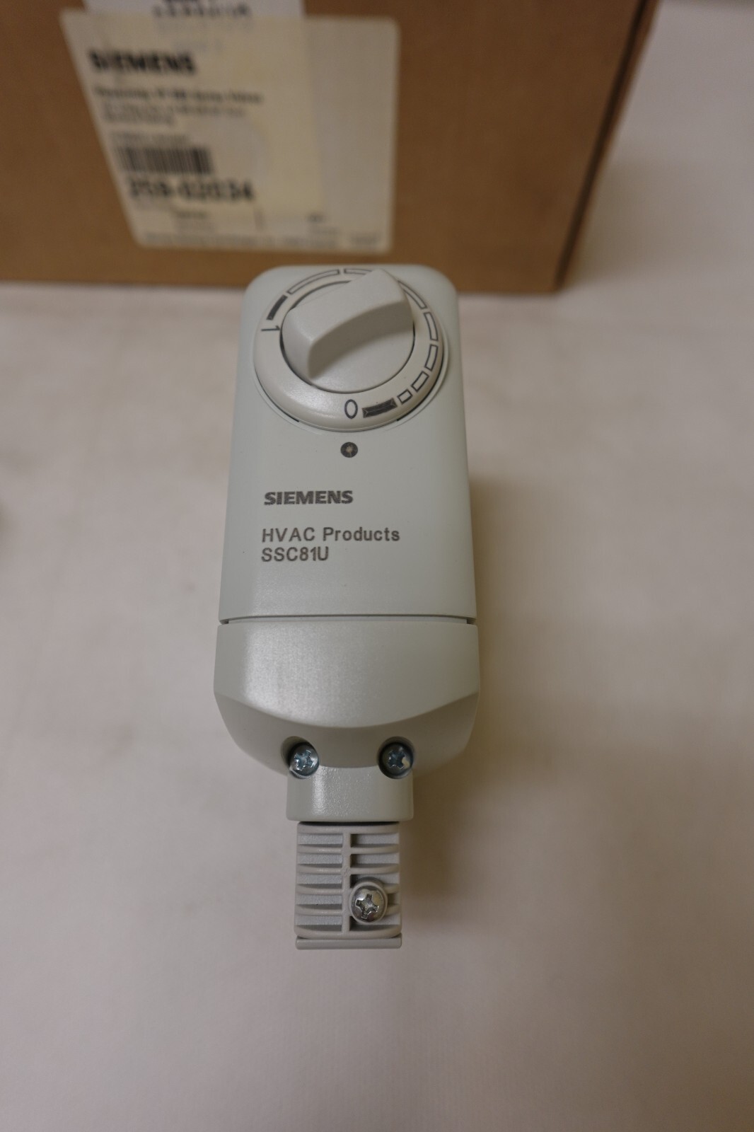 Siemens 259-02034 / 030724 VF599 Series Threaded Globe Valve – 1/2 In – 24VAC