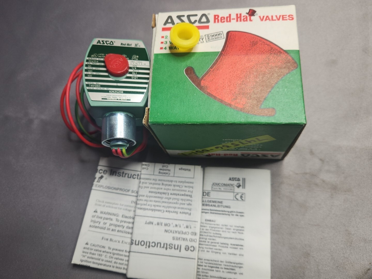 ASCO SHUT-OFF VALVE 8262G208 PIPE 1/4” Air Water Oil 90-100 Psi New