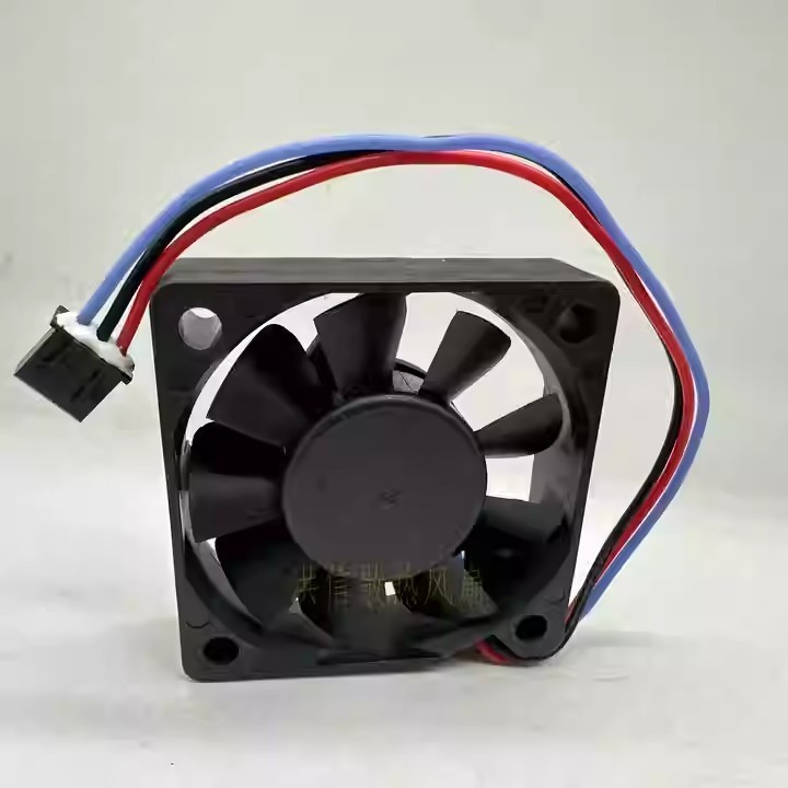 1PCS CCHV CHT5013.5BH-W15B DC13.5V 0.1A 50*15MM 3-Pin Cooling Fan