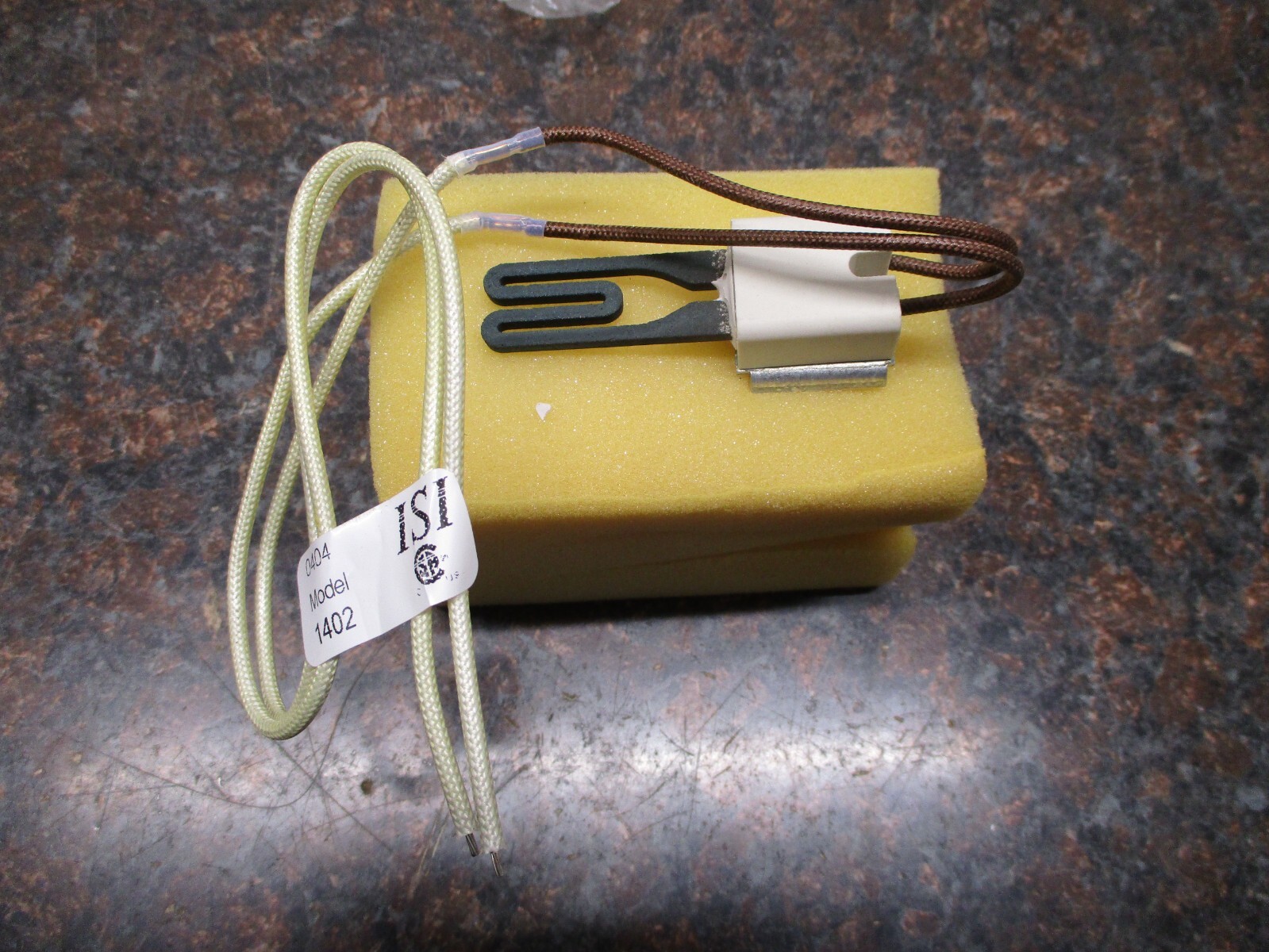 NOS Robertshaw Hot Surface Mini-Ignitor for Amana P/N:41-1402