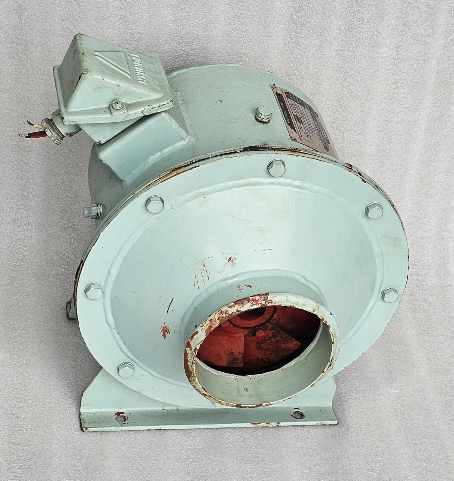 Daeyang Electric Co. X8L5/Z1.0/300 0.2 KW 60 HZ 440V ISOLATING CABIN FAN
