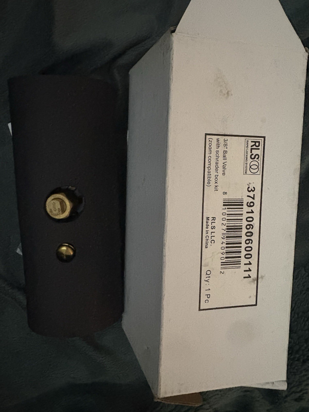 Lot of RLS fittings and ball valves .