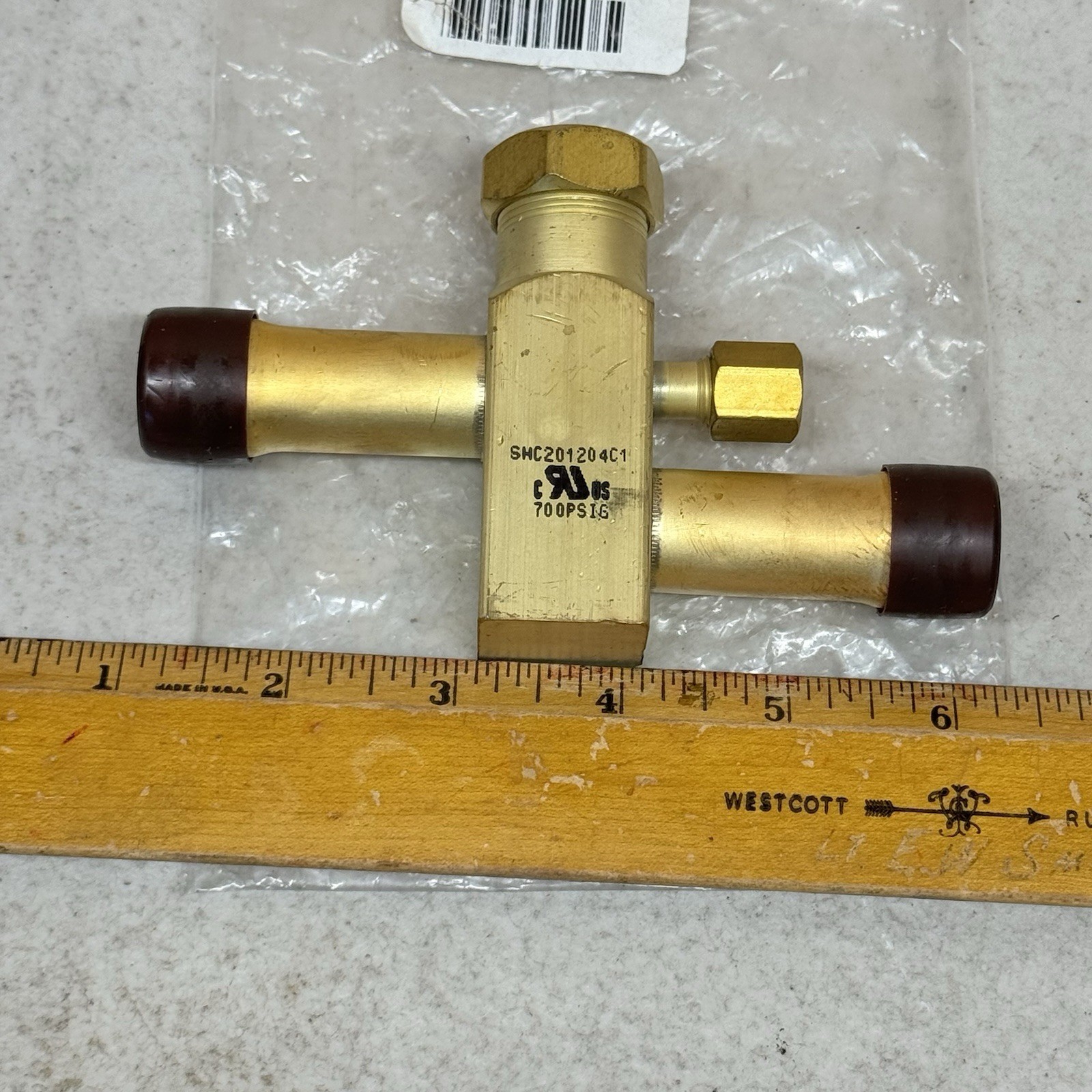 CP971 3/4” x 5/8” Right Hand Service Valve Brass 700 PSIG BR2 HVAC
