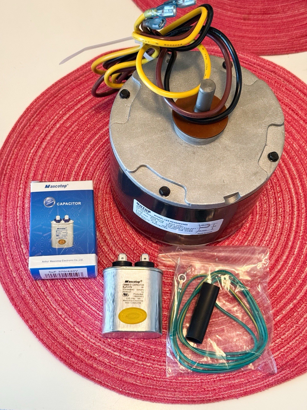 For GE Genteq Carrier 3905 5KCP39BGS071S 1/4 HP Condenser Fan Motor w/ Capacitor