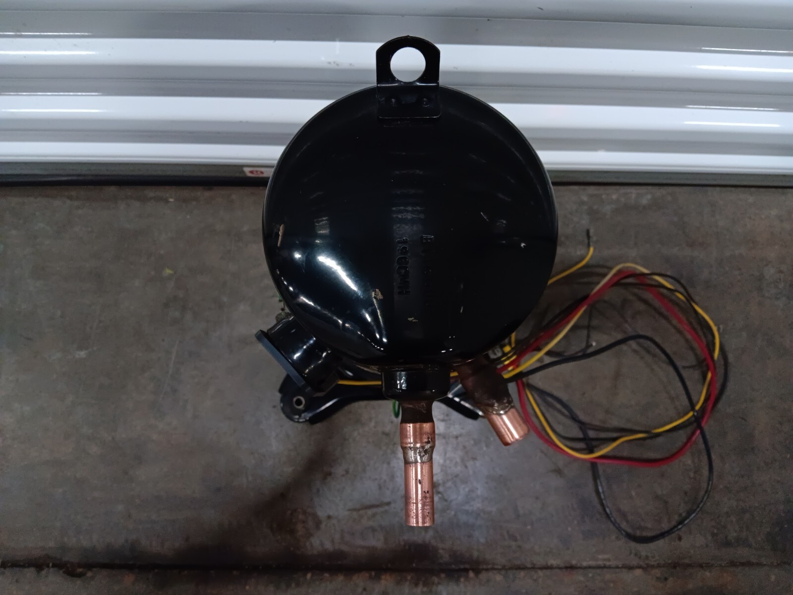 Copeland 2.5 Ton Scroll Compressor ZP31K5E-PFV-130 R410A 220V 1 PH used (S8T5)