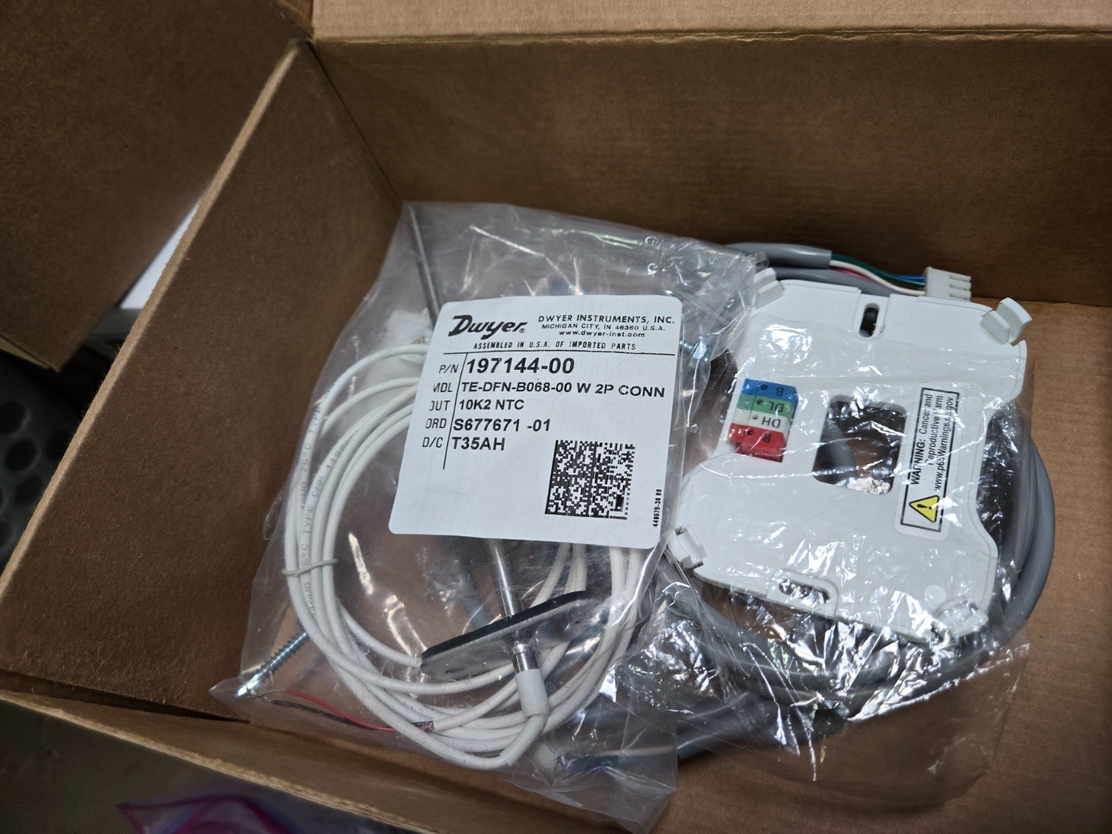 UX360 Smart Thermostat and SC360 System Control with American Standard Link NOB