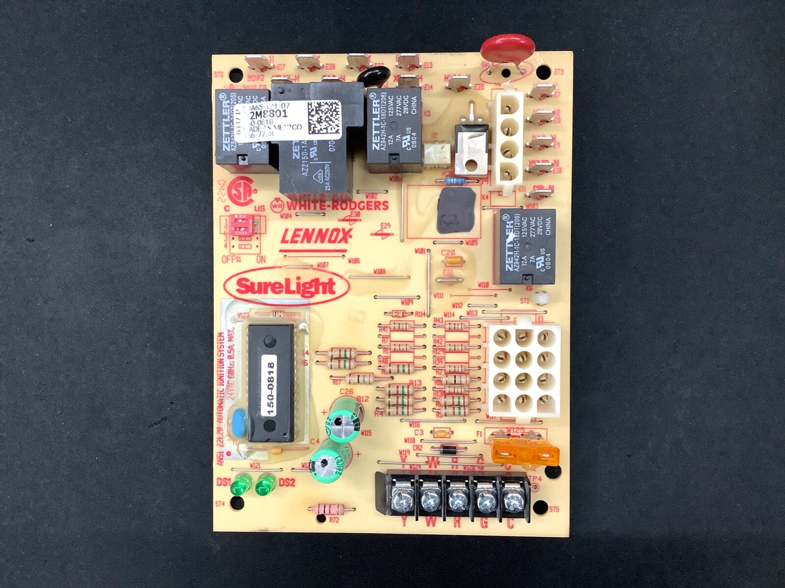 90-DAY WARRANTY – 32M8801 Lennox SureLight Furnace Control Board 50A65-121
