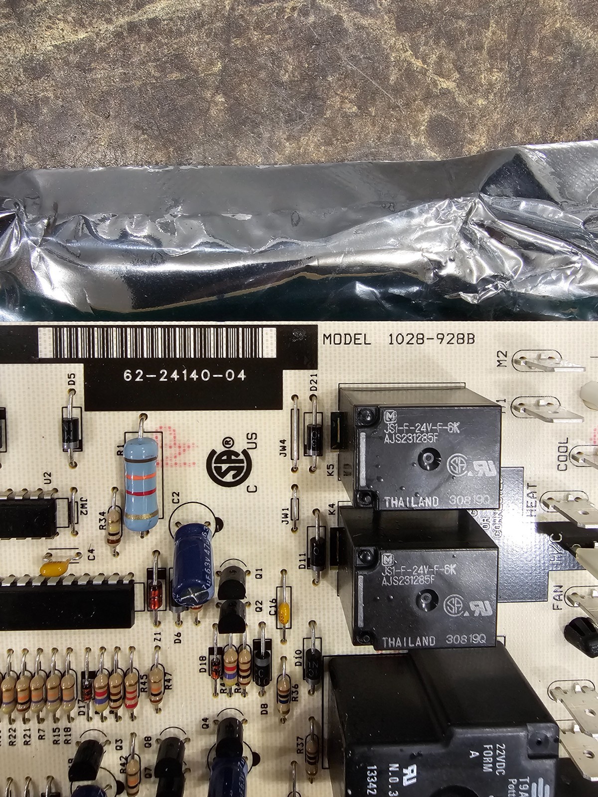 Rheem Ruud 62-24140-04 Spark Ignition Control Circuit Board 1028-928A