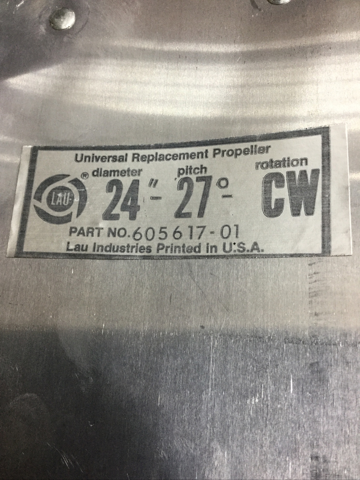 60-5617-01 Lau 24″ Diameter 27 Degree Pitch 5 Blade CW Fan, 605617-01
