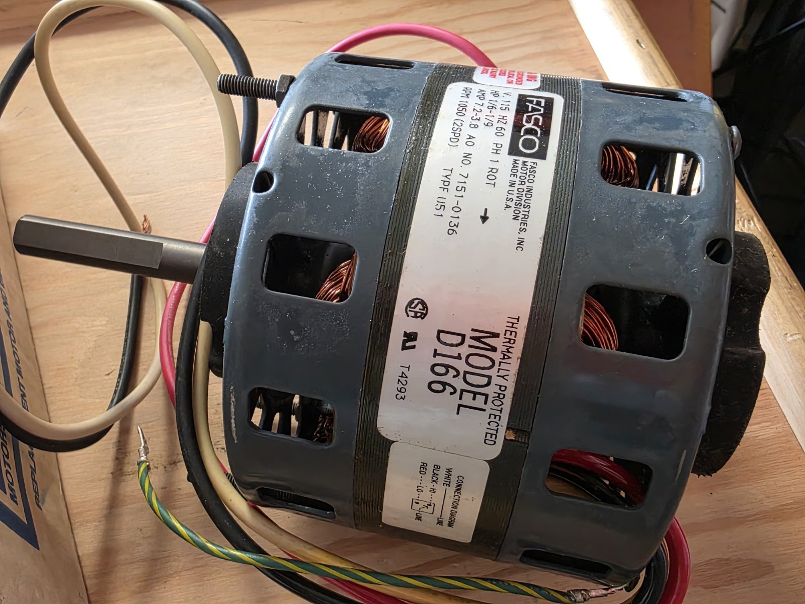 NEW Fasco D166 Blower Motor 1/6-1/9 HP 115V 1050 RPM 2-Speed Shaded Pole NOS￼