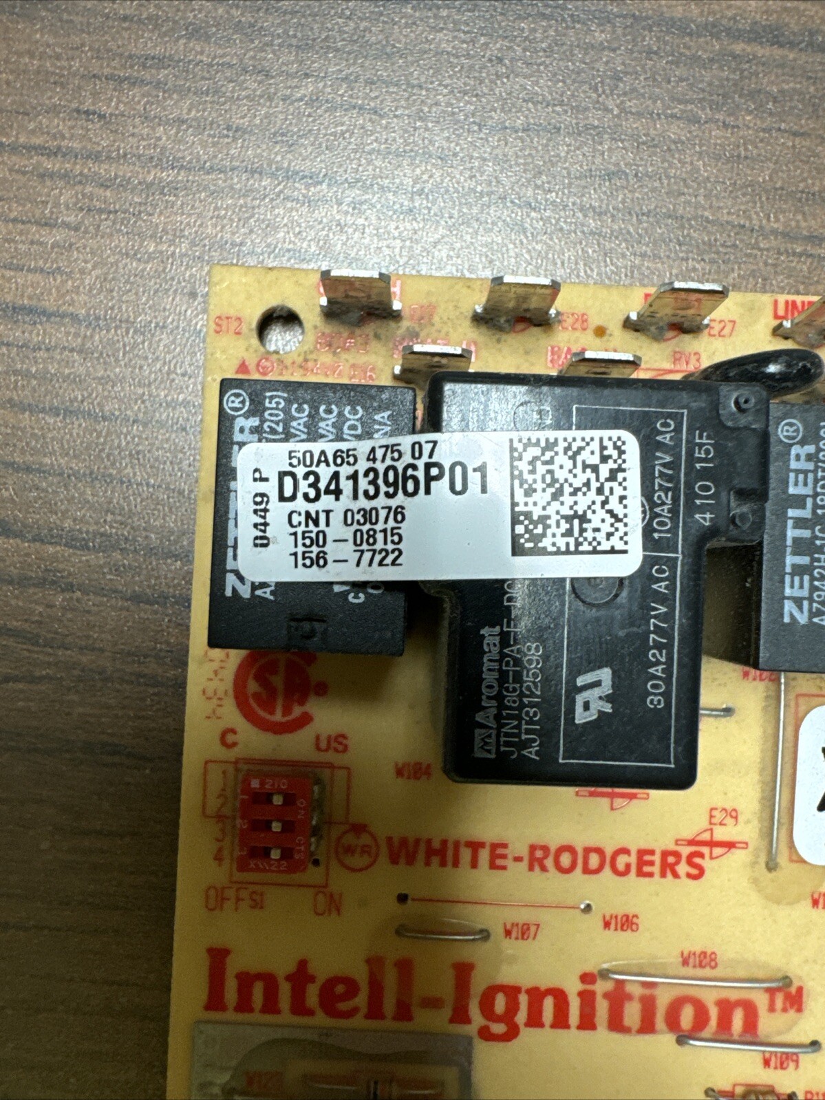 50A65-475 Furnace control board D341396P01 White rodger CNT03076