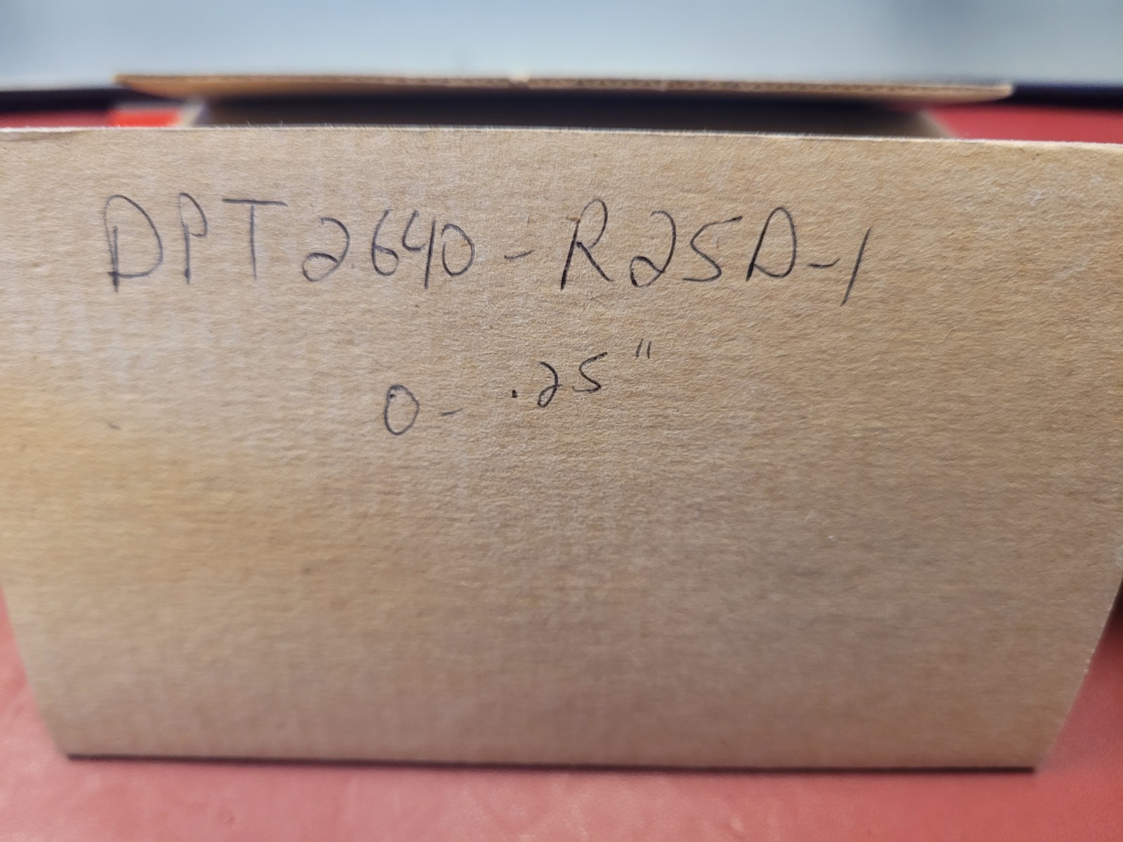 NEW Setra Model DPT2640-R25B-1 Differential Pressure Transducer 2641R25WB2DA1C