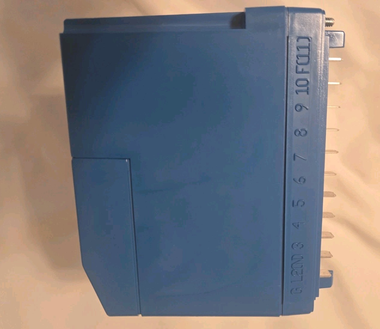 Honeywell RM7895 A 1014 Burner Control Module 120VAC