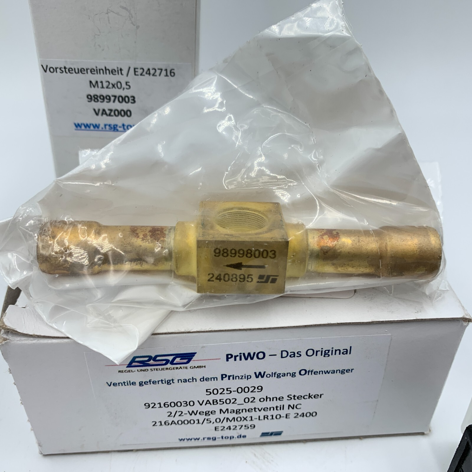 RSG 216 DN5-LR Valve Kit Pilot Operated 5mm Binder 8500-0317 PriWo
