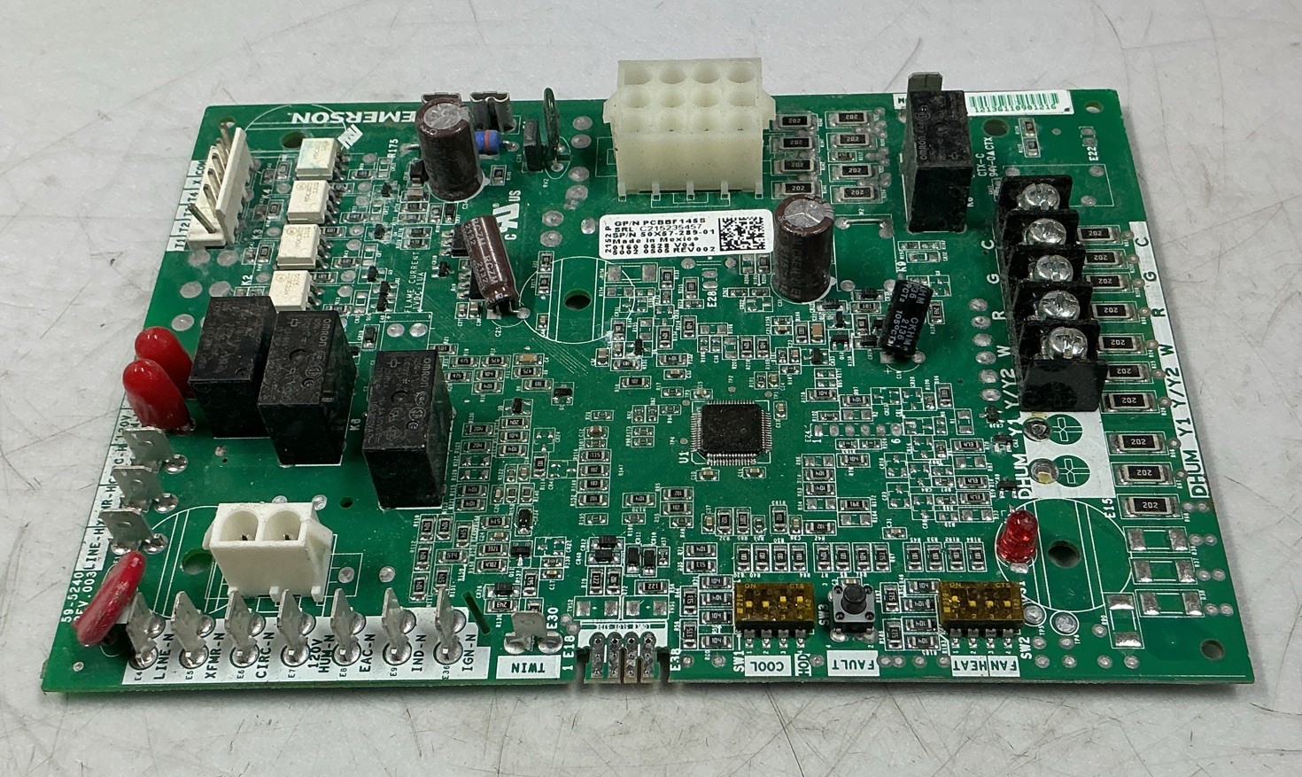 Goodman Furnace Control Board Part # PCBBF145S Free Shipping
