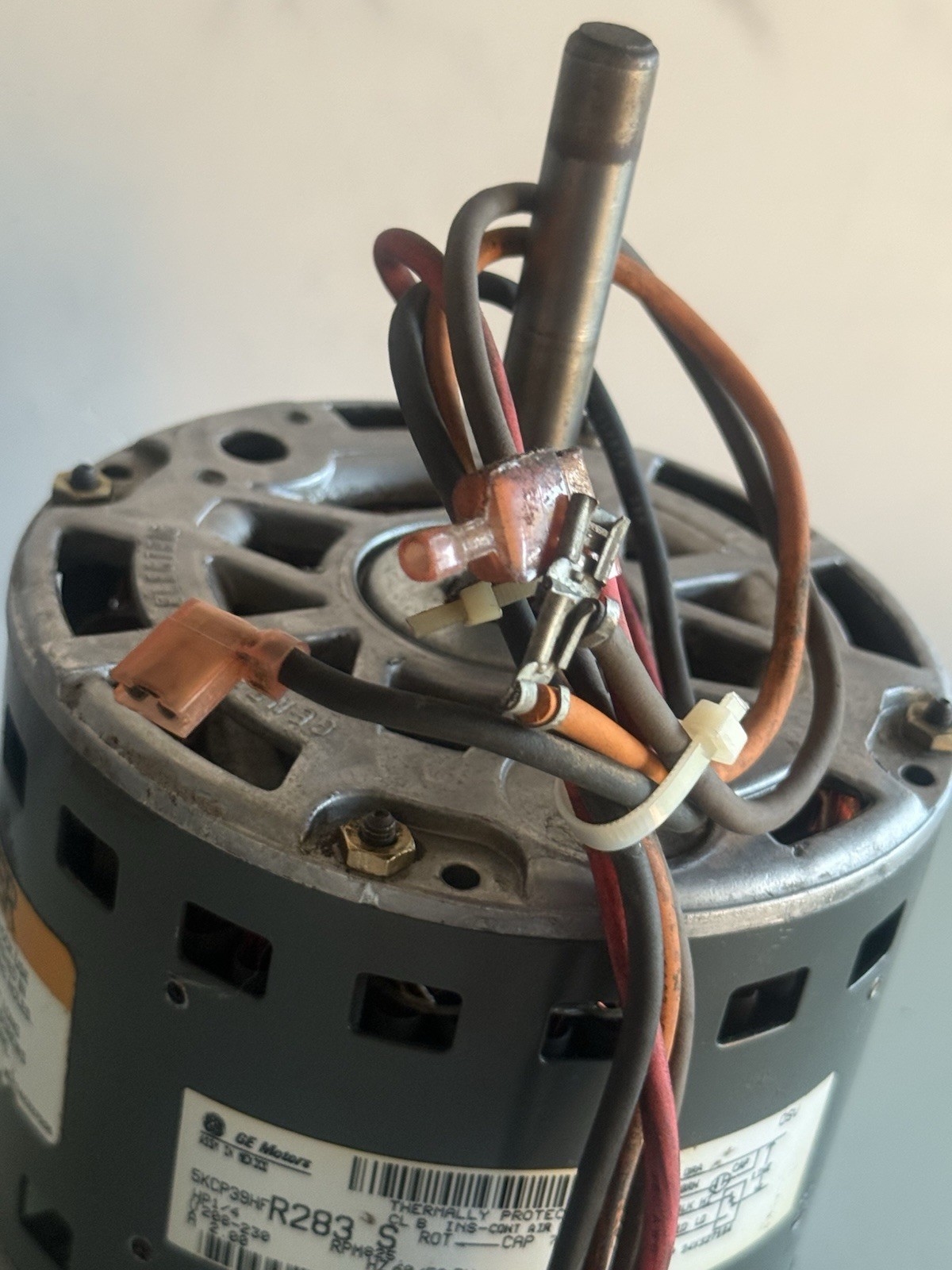 GE Blower Motor 5KCP39HFR283S 1/4HP 825RPM 208-230V