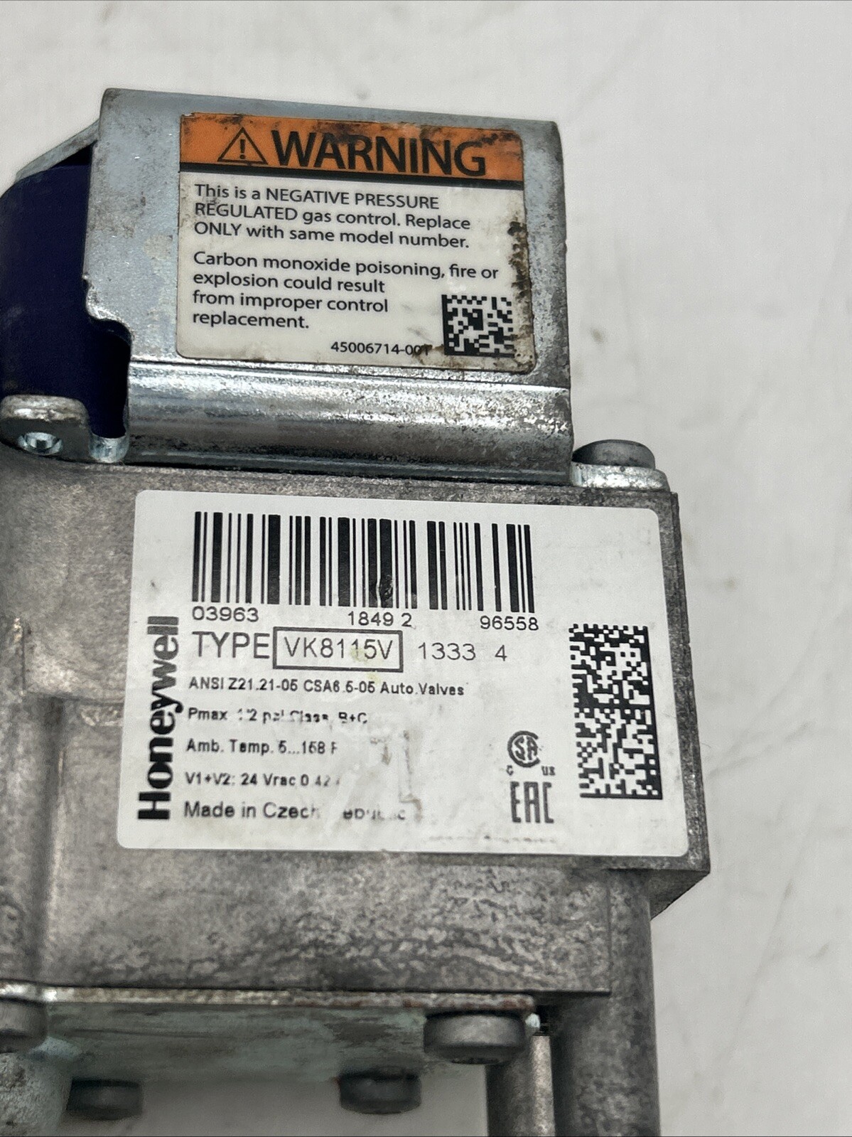 HONEYWELL VK8115V GAS VALVE Untested See Pics 30 Days Warranty